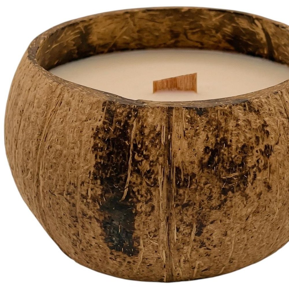 4" Ivory Lavender And Sage Scented Candle In Brown Coconut Shell Holder