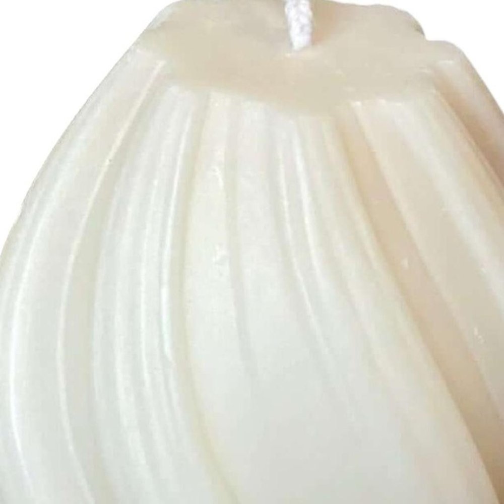 2" Ivory Rose Petals Scented Candle