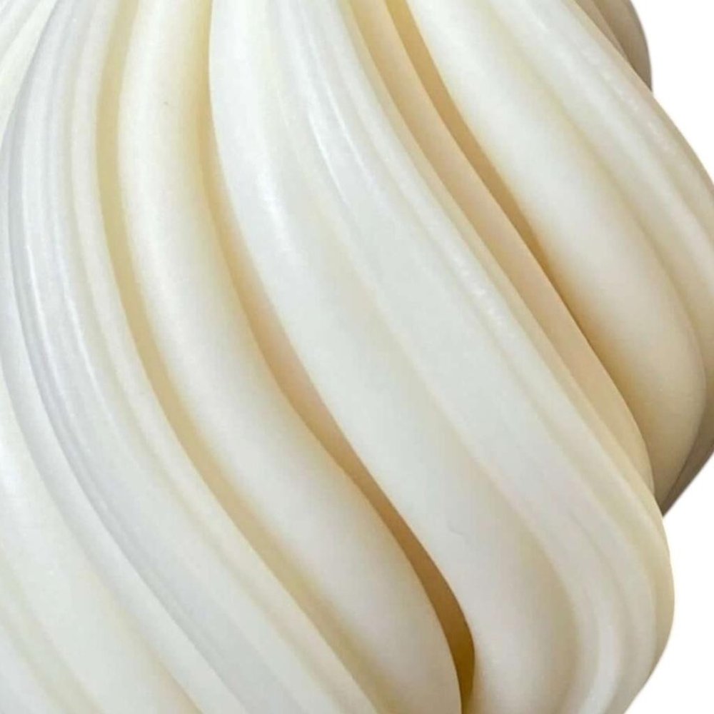 4" Ivory Rose Petals Scented Candle