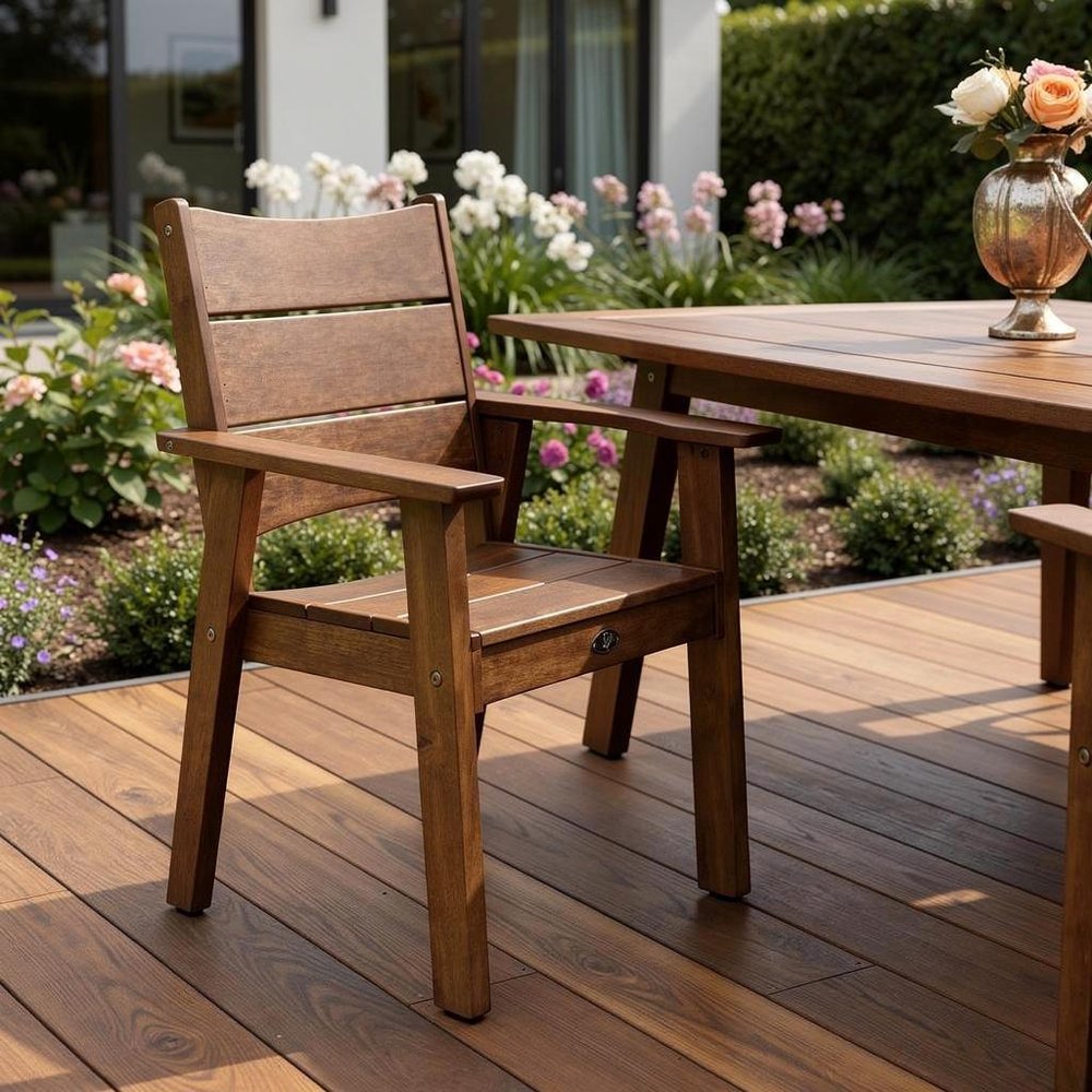26" White Heavy Duty Plastic Outdoor Dining Chair