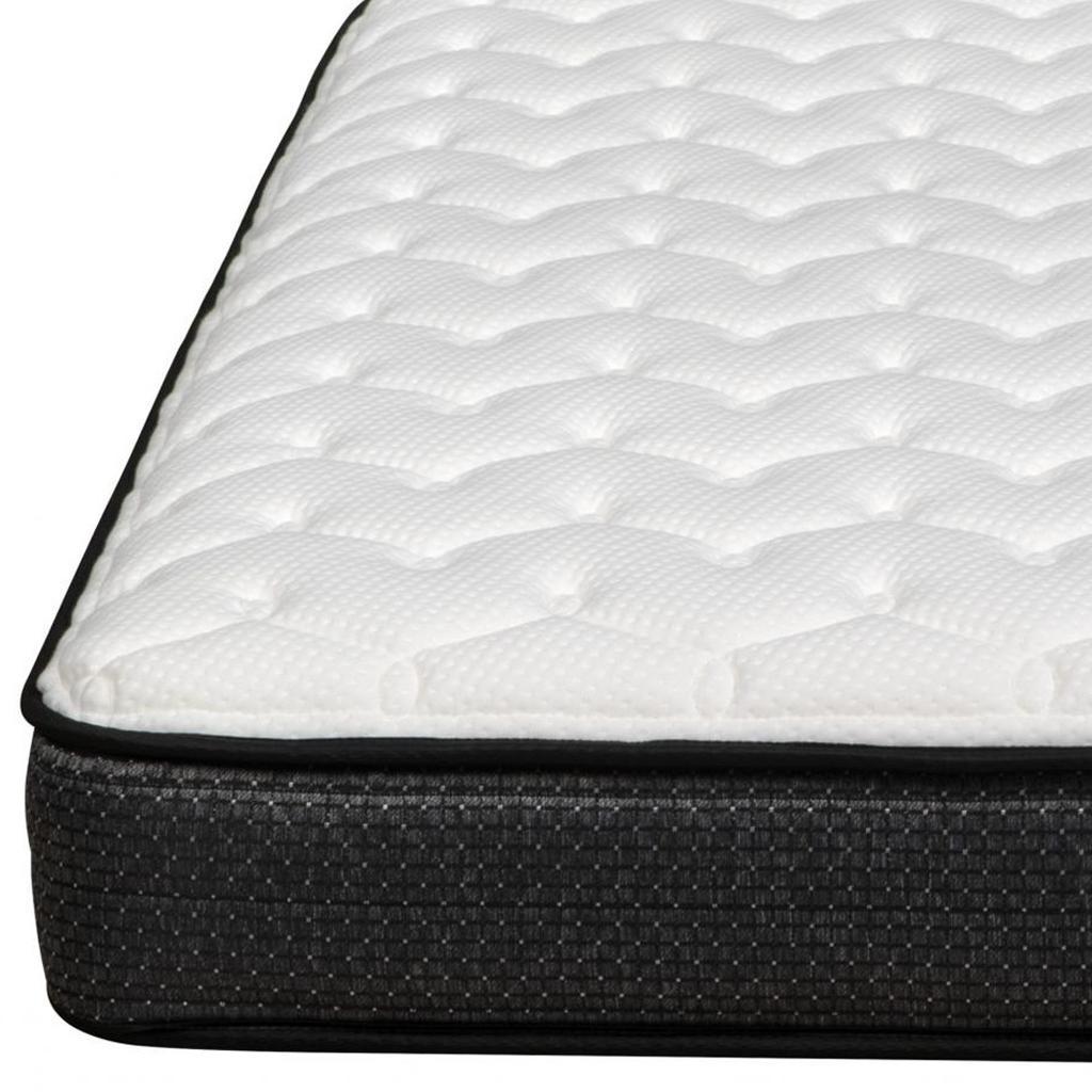 7" Queen Foam Plush Foam Mattress